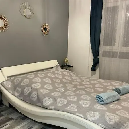 Super By Live Cite Gastronomique *