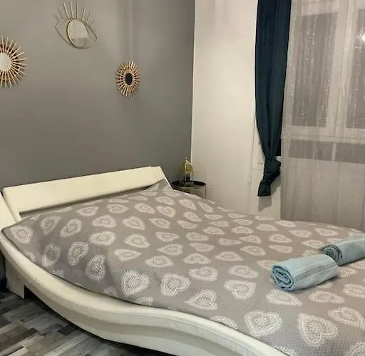 Super By Live Cite Gastronomique *